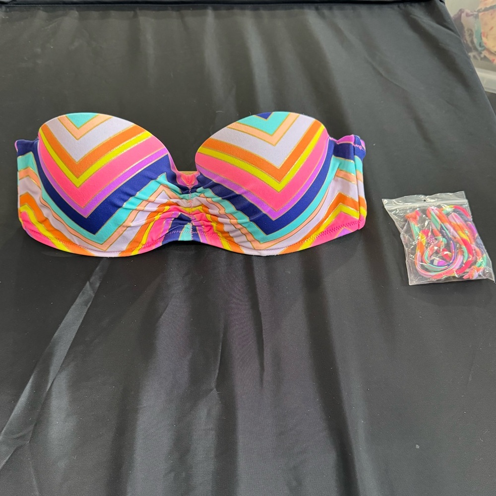Victoria’s Secret Swim bikini top 36B